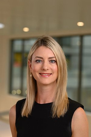 Dr Joana Cook