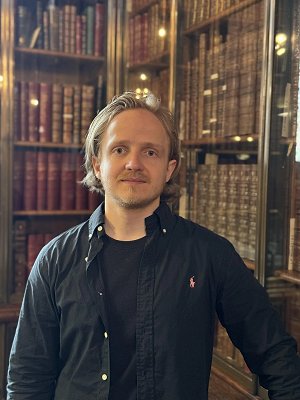 Dr Maksim Markelov